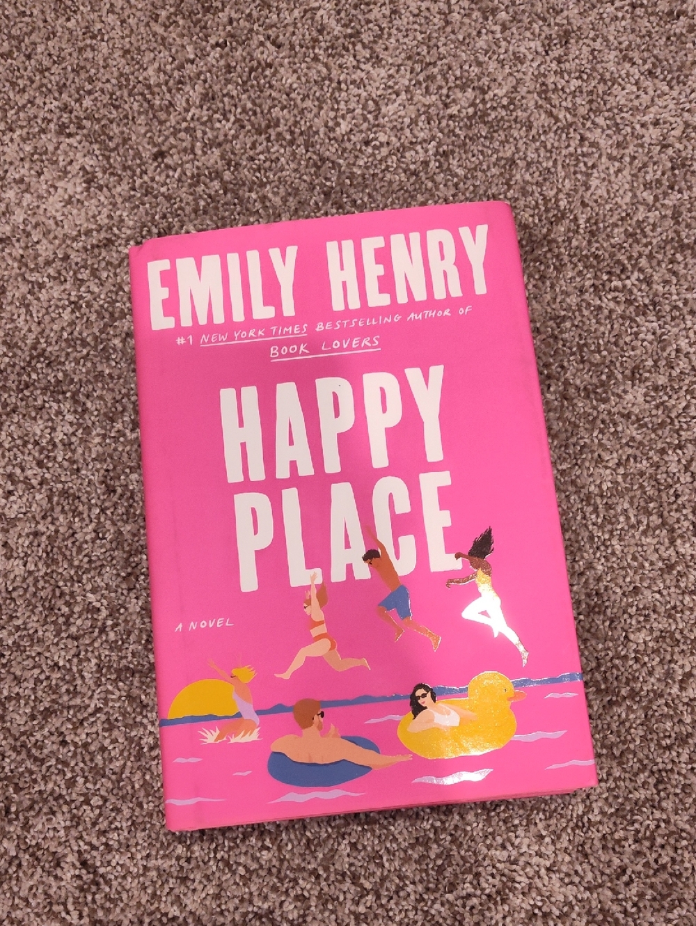 Must Bundle: Emily Henry - Happy Place (Hot Pink Hardcover)